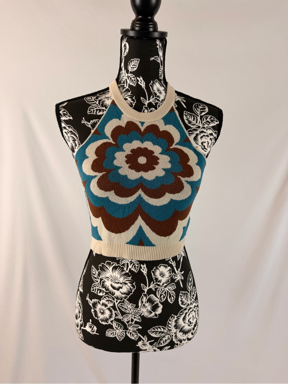 Sleeveless Knit Halter Crop Top in Teal, Brown & Cream